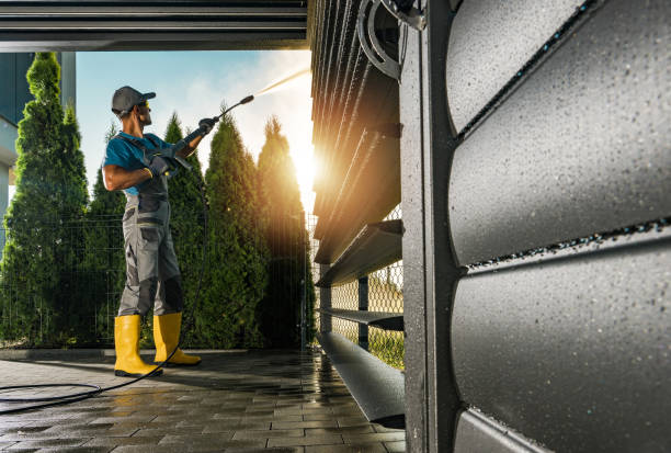 Why Choose Our Certified Pressure Washing Experts for Your Project Needs in Mill Plain, CT?